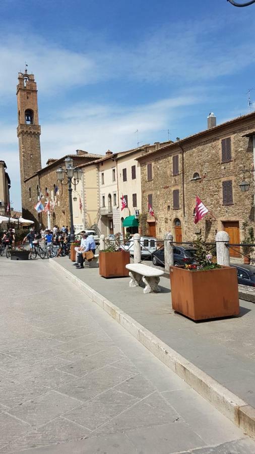 Ferienwohnung Casa Caprioli Montalcino Exterior foto